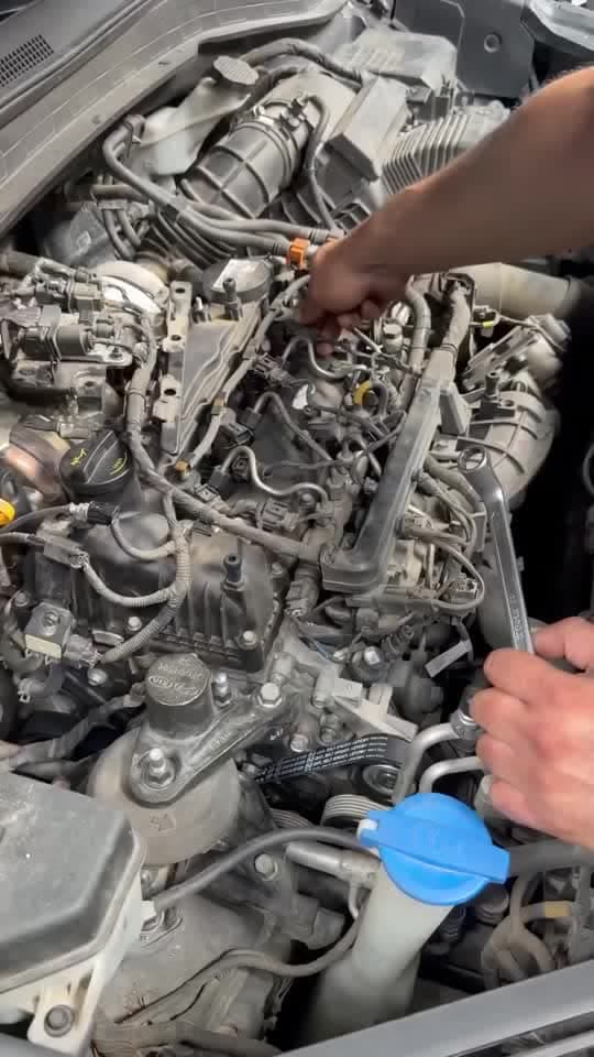 Hyundai Santa Fe dizel: mühərrikdən gələn kənar səs farsunkalardan idi